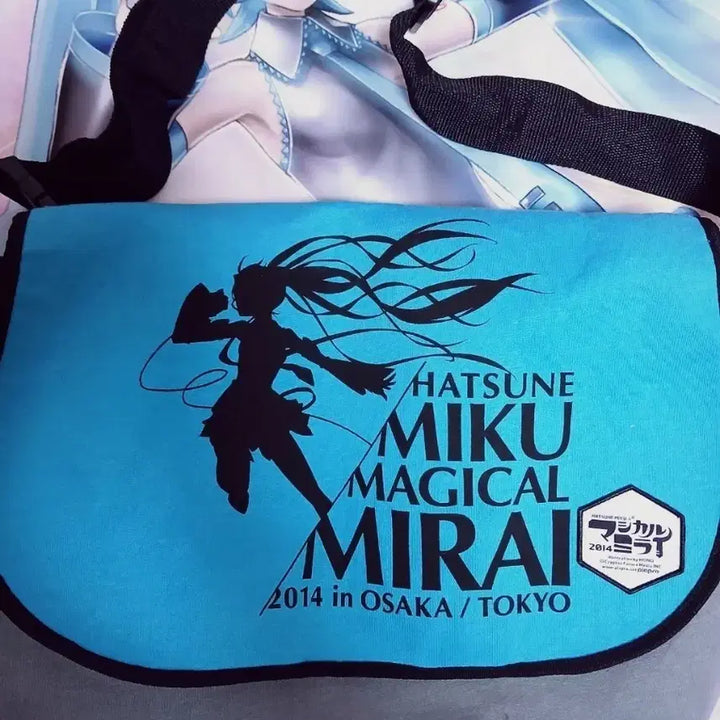 [BUNJANG] Hatsune Miku Magical Mirai 2014 Authentic Crossbody Bag / 하츠네미쿠 매지컬미라이 2014 정품 크로스백 가방
