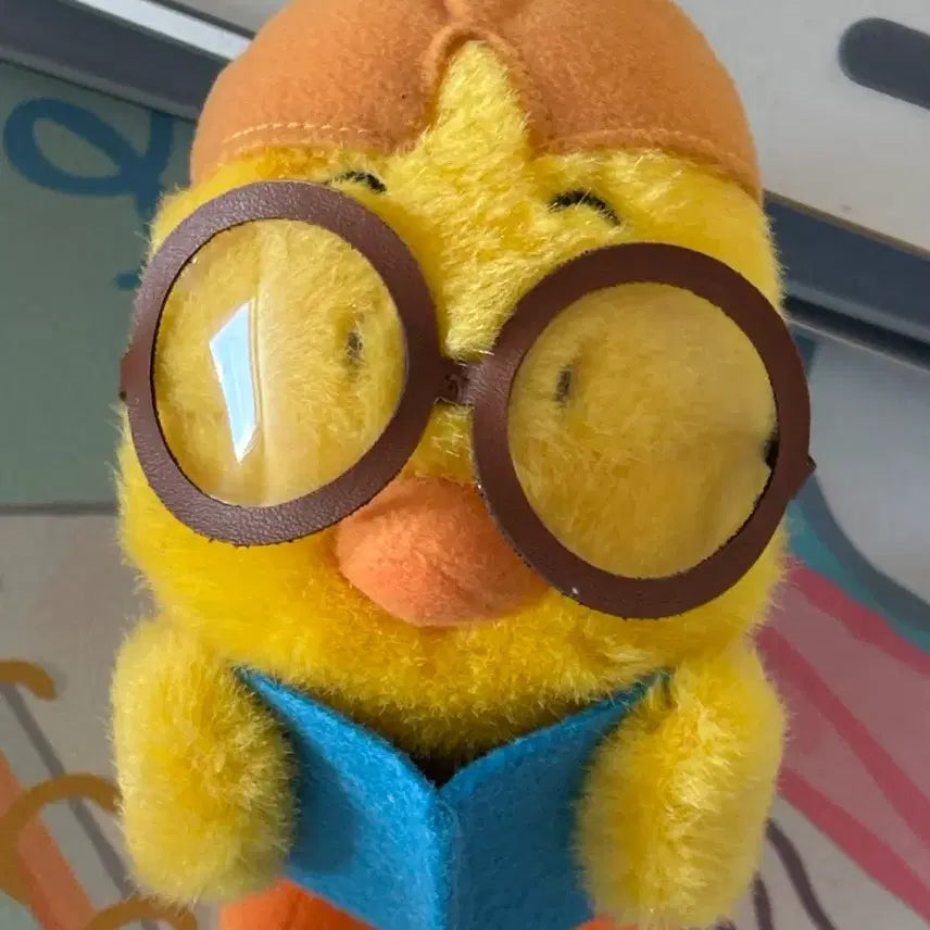 [BUNJANG] ChikiraZoo Reading Plush / 치키라즈 인형 (독서)