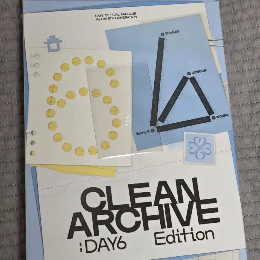 [BUNJANG] Day6 My Day 3rd Gen Mood Lamp &amp; 6th Gen Kit Bundle Set (Unsealed) / 데이식스 마이데이 3기 무드등 6기 키트 미개봉 일괄양도