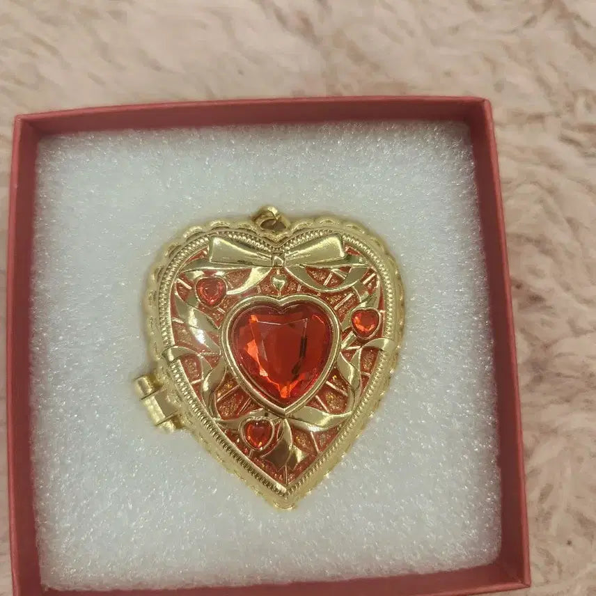 [BUNJANG] Prism Heart JunBride Akina Saegusa Rocket Pendant / 프리즘 하트 준브라이드 사에구사 아키나 로켓팬던트