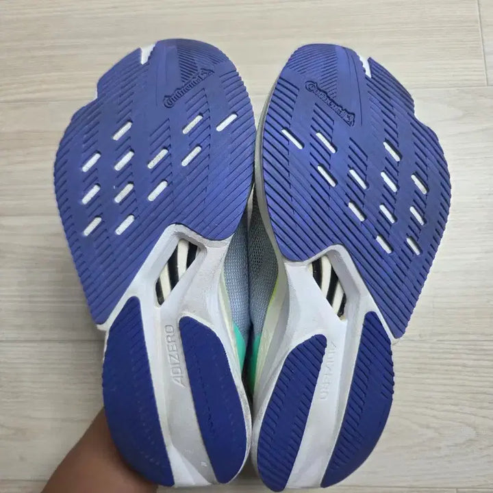 [SOLD OUT] 아디제로 보스턴 12 w 230사이즈 러닝화