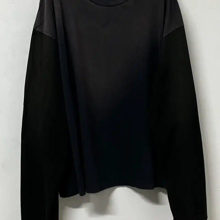 [BUNJANG] 3 Long Sleeve T-Shirt / 뤡코즈 롱슬리브 3