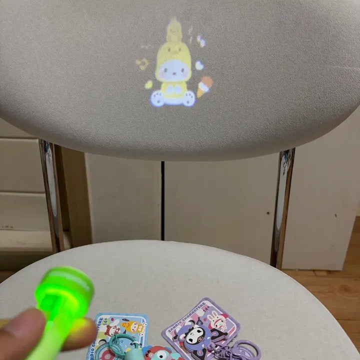 [BUNJANG] Sanrio Hello Kitty Keycap &amp; Mini LED Lantern Keychain Set / 산리오 키티 키캡/ 산리오 손전등 미니랜턴 LED