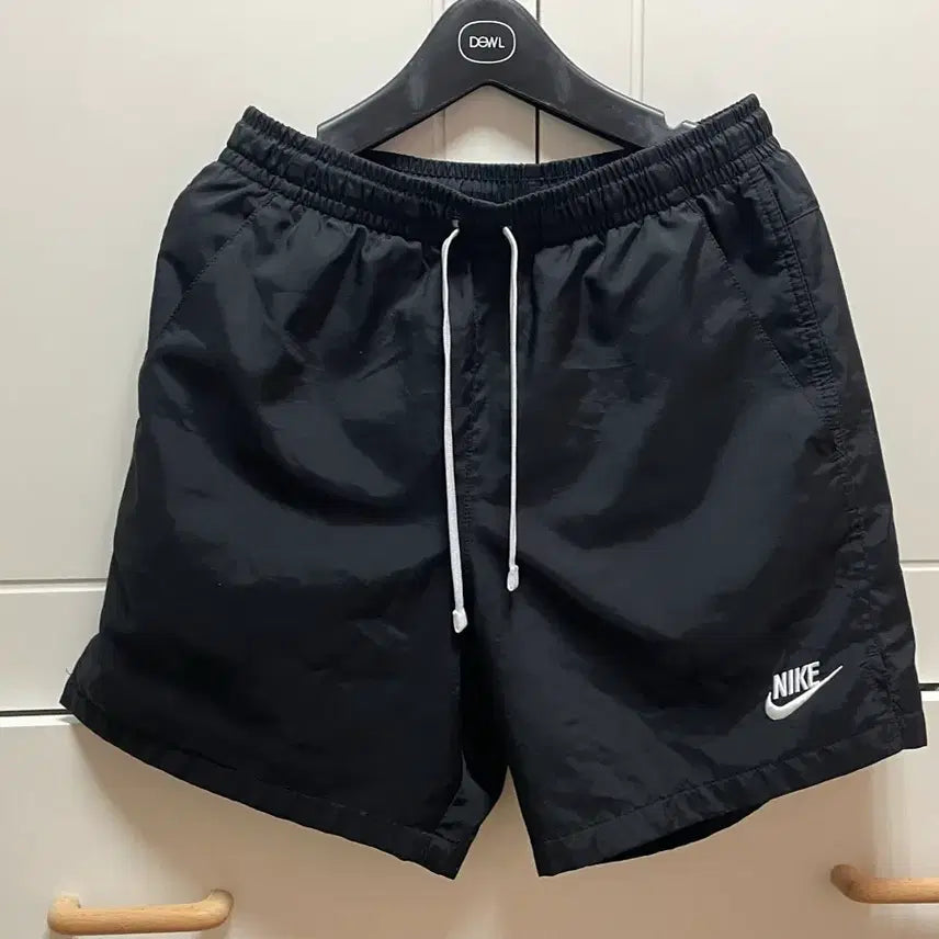 [BUNJANG] Nike Woven Flow Shorts Black Size S / 나이키 반바지 우븐 플로우 쇼츠 블랙 s