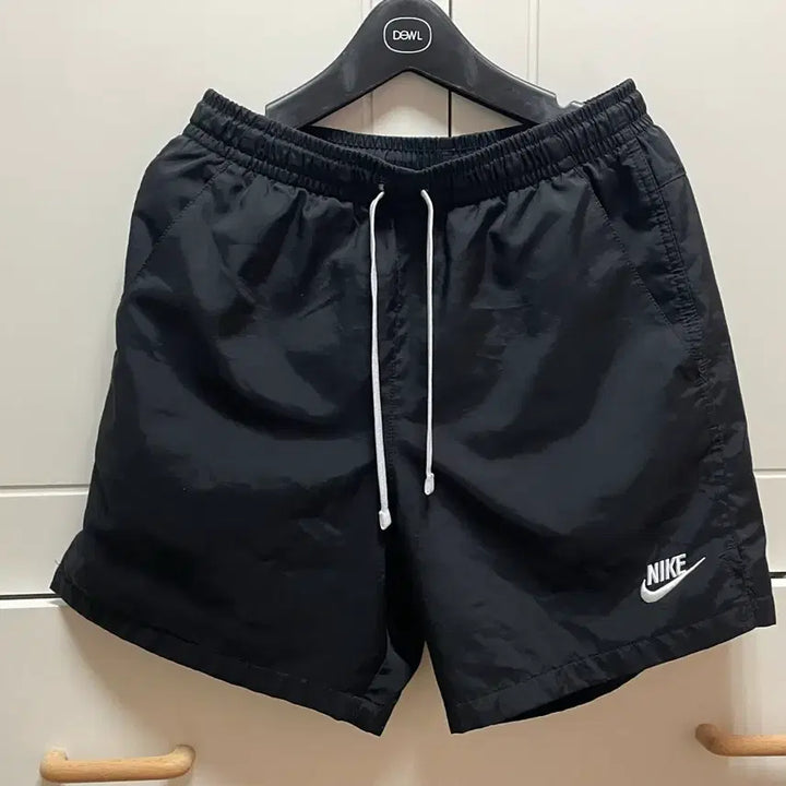 [BUNJANG] Nike Woven Flow Shorts Black Size S / 나이키 반바지 우븐 플로우 쇼츠 블랙 s