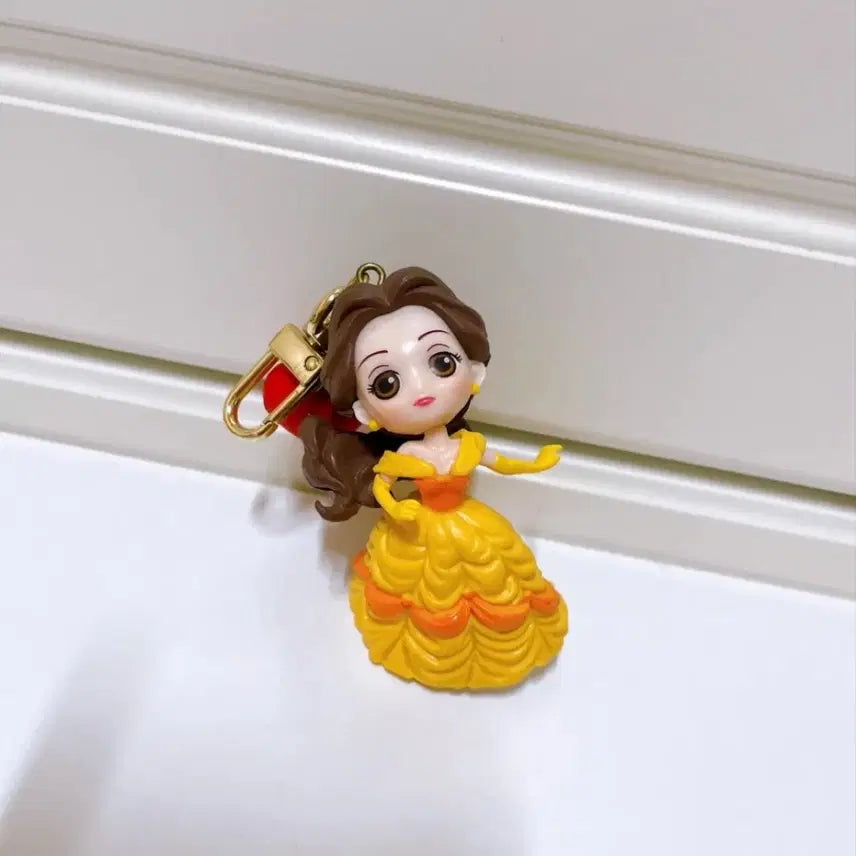 [BUNJANG] Disney Beauty and the Beast Belle Mini Keyring Doll / 미녀와야수 디즈니 벨 미니 키링 인형