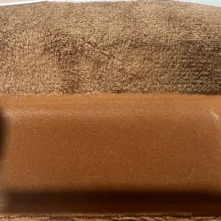 [BUNJANG] Rilakkuma Kogumachan (Sweet Potato Bear) Glasses Case - Unused / 개봉미사용) 리락쿠마 안경케이스 코구마