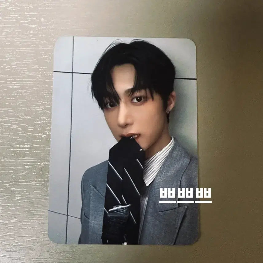 [BUNJANG] MONSTA X Hyungwon Apple Music POB Necktie / 8 형원 8   몬스타엑스 셔누 형원 애플뮤직 미공포 넥타이