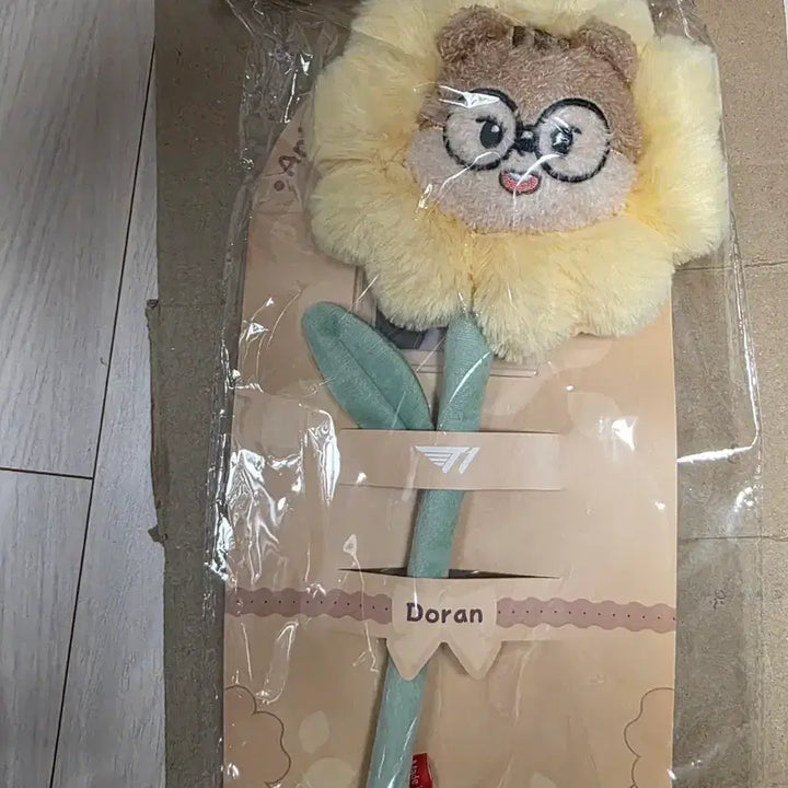 [BUNJANG] T1 Animal Friends Flower Bouquet Plush - Doran / T1 티원 애니멀 프렌즈 플라워 꽃다발 인형 도란