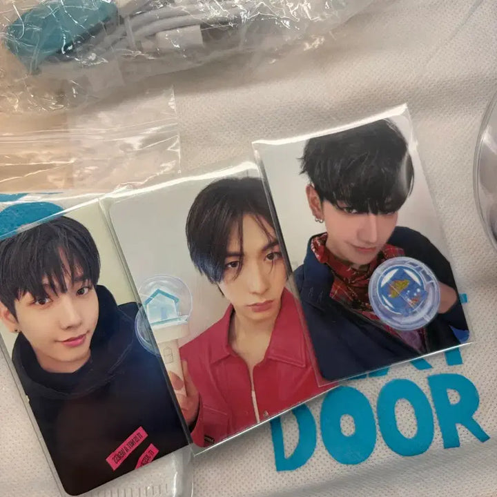 [BUNJANG] BOYNEXTDOOR Wondstick Lightstick / 보넥도 응원봉 보이넥스트도어 원더스틱