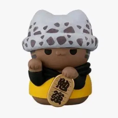 [BUNJANG] One Piece Trafalgar Law Maneki Neko Cat Figure / 원피스 로우 마네키네코 캣 냥피스 피규어