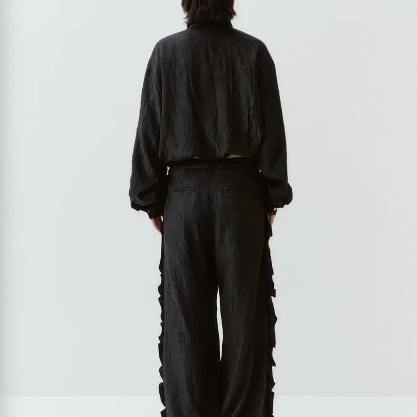 [BUNJANG] Gimme The Young Black Frill Crease Pants Size S / 김미더영 블랙 프릴 팬츠 S