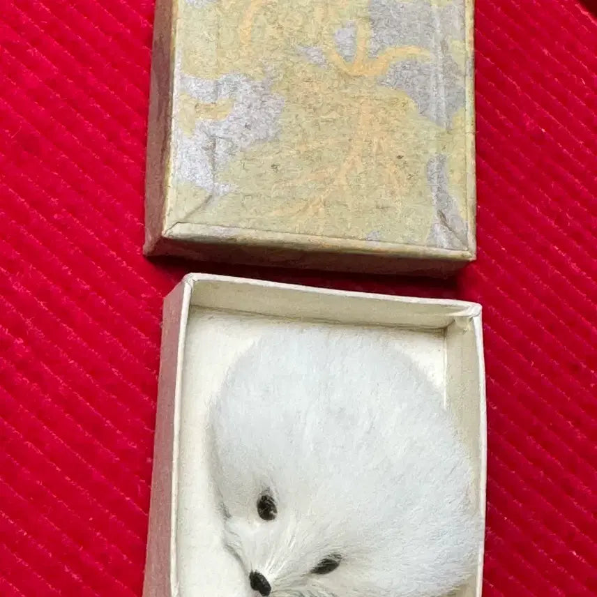 [BUNJANG] Vintage 1960s-70s Mink Fur Hedgehog Object Doll with Original Box / [오리지널 상자포함] 6070s 빈티지 밍크 퍼 고슴도치 인형 오브제 소