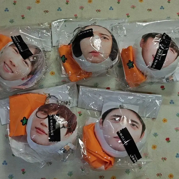 [BUNJANG] EXO Ladder Trip to the World China Pop-up Keychain D.O. / 예판 엑소 사다리타고 세계여행 중국 팝업 키링 경수