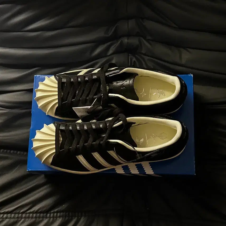 [BUNJANG] Thug Club x Adidas Superstar Black Shoes / 떠그클럽 아디다스 슈퍼스타 블랙 265