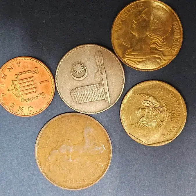 [BUNJANG] Collection of Rare Foreign Coins / 옛날 다양한 국가 희귀 동전 모음