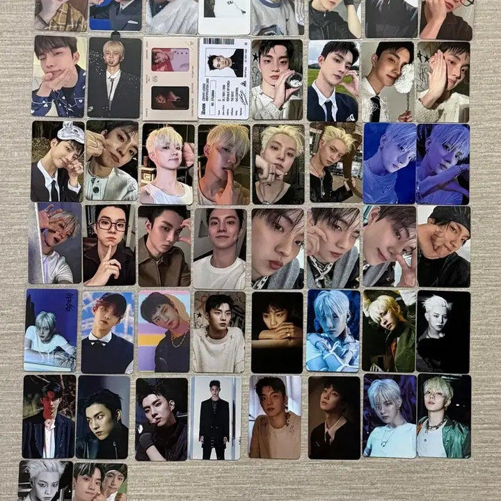 [BUNJANG] THE BOYZ Q Ji Chang Min Photocard Bundle Set / 더보이즈 큐 지창민 포카 50장 일괄 양도