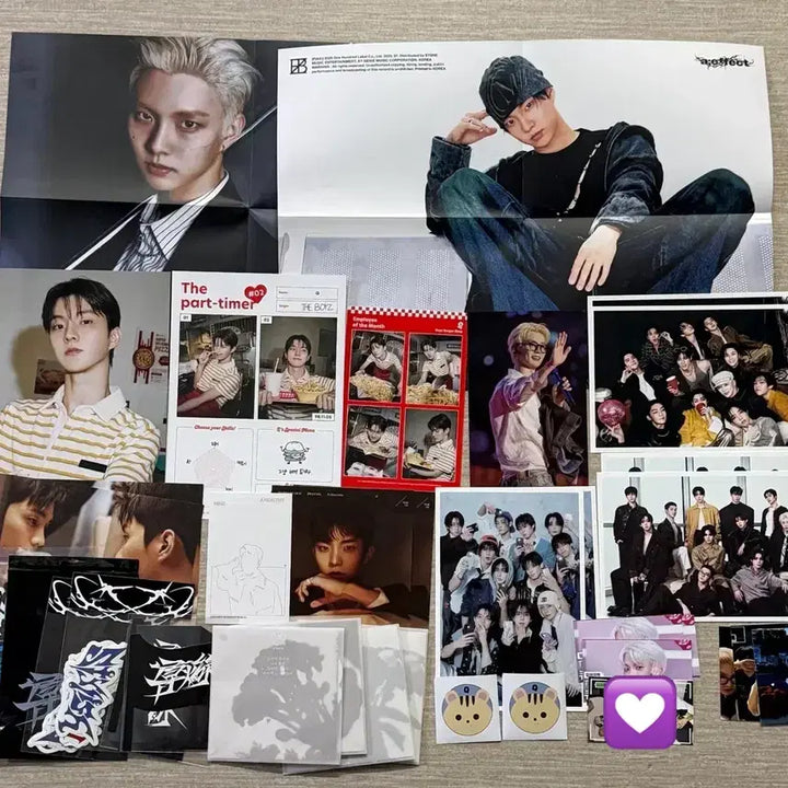 [BUNJANG] THE BOYZ Q Ji Chang Min Photocard Bundle Set / 더보이즈 큐 지창민 포카 50장 일괄 양도