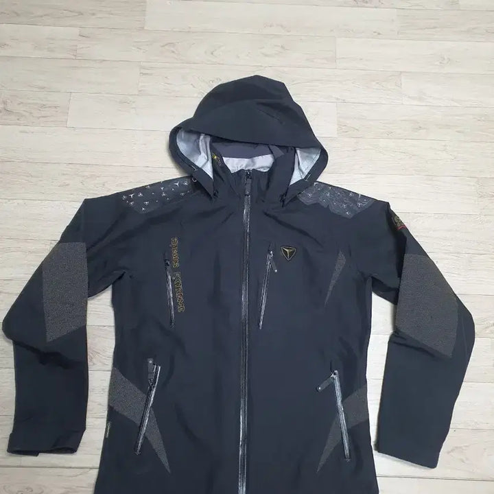 [SOLD OUT] 100 트렉스타 고어텍스 자켓 방수 낚시 캠핑 비옷 남100 완전좋아요