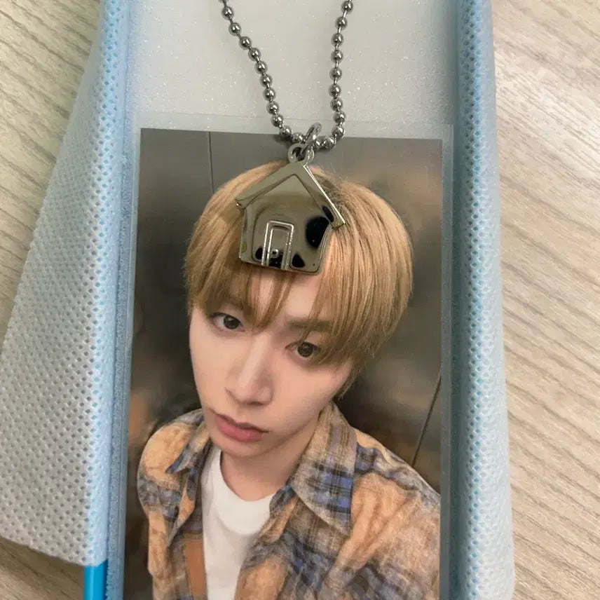 [BUNJANG] BOYNEXTDOOR Taesan 2nd Anniversary Necklace / 보이넥스트도어 태산 2주년 목걸이