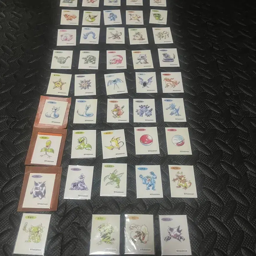 [BUNJANG] Pokemon 30th Anniversary 1996 Artwork Sticker Bundle Set (44 Types + 3 Duplicates) / 포켓몬 30주년 1996 아트웍 띠부씰 (44종 + 중복 3개) 일괄