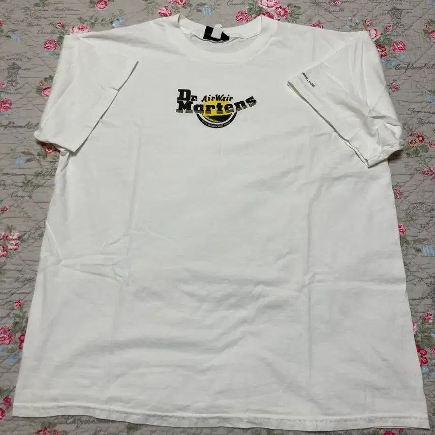 [SOLD OUT] 빈티지 닥터 마틴 Dr. Martens 로고 반팔 티셔츠 XL