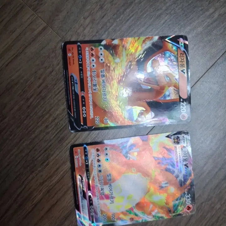 [BUNJANG] Charizard V / VMAX Trading Card Set / 리자몽 V/VMAX 트레이딩 카드