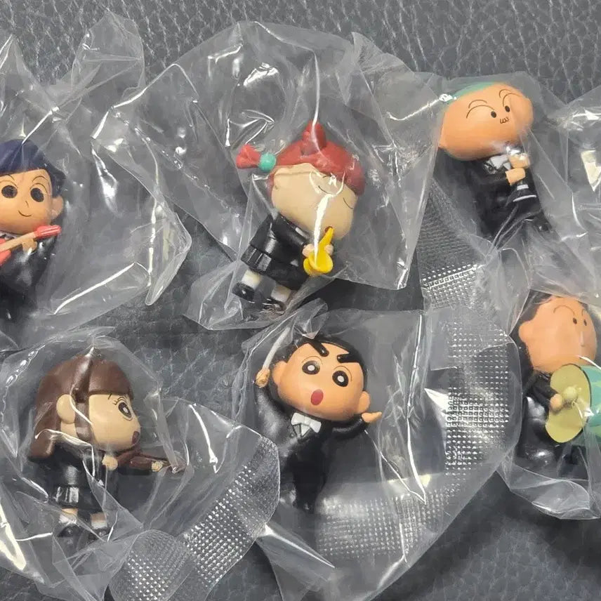 [BUNJANG] Crayon Shin-chan Shin-chan Music Band Figure Set (6 Variants) / 짱구는못말려 짱구음악단 음악대 피규어 6종 풀세트 판매합니다.