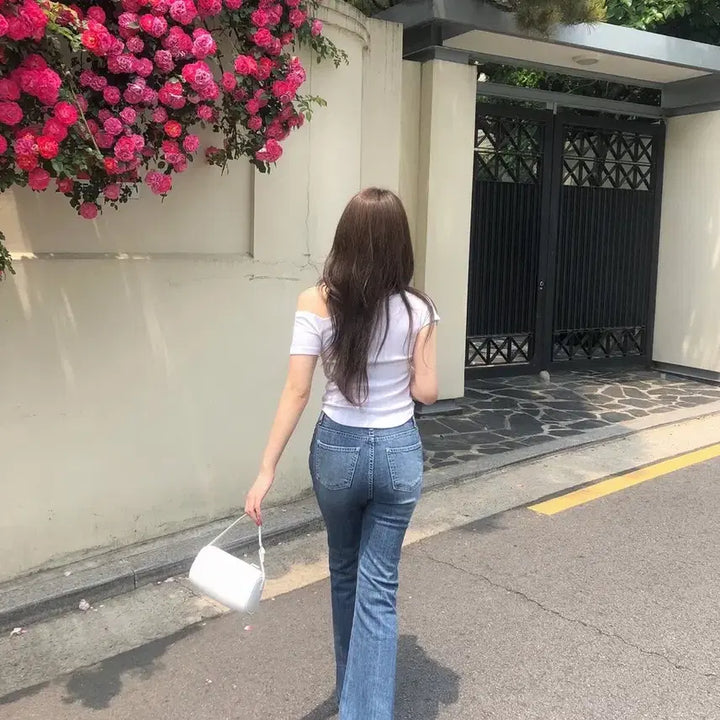 [BUNJANG] Dessert One-Off Shoulder White Top / 드솔 원오프숄더 화이트