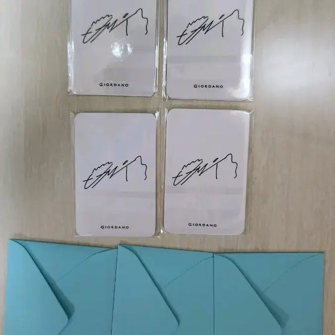 [SOLD OUT] 변우석<미개봉> 지오다노포토카드1.2.3.4차일괄