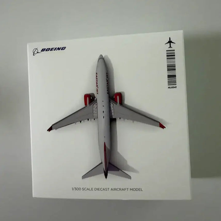 [BUNJANG] EASTAR JET Boeing 737-8 Diecast Aircraft Model 1/300 Scale / 1:300 이스타항공 비행기 다이캐스트(보잉737) B737-8 EAST