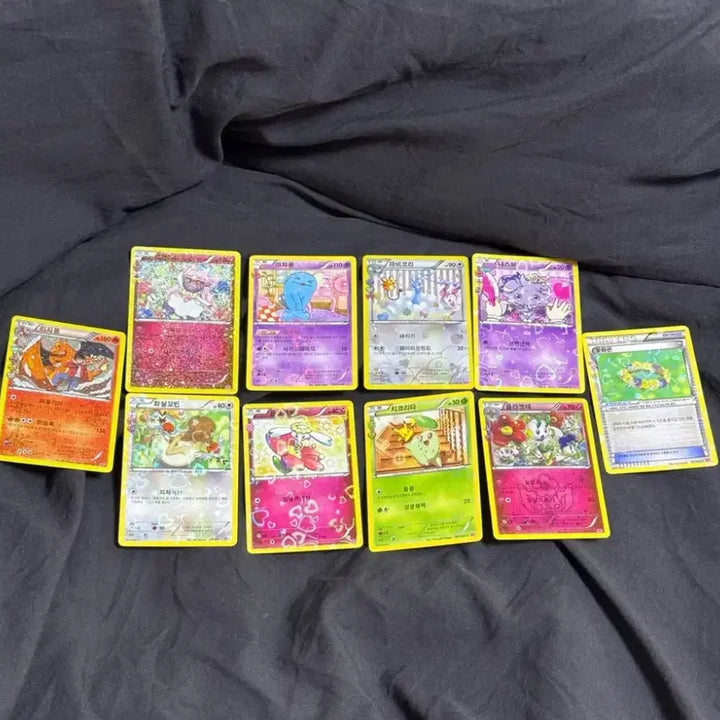 [BUNJANG] Pokemon Vivid Voltage Card Bundle - Nymble &amp; Charizard / 포켓몬 심쿵 카드 일괄 냐스퍼 리자몽