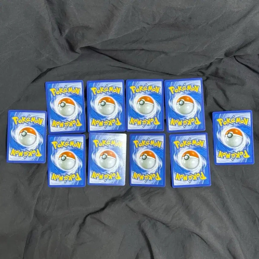 [BUNJANG] Pokemon Vivid Voltage Card Bundle - Nymble &amp; Charizard / 포켓몬 심쿵 카드 일괄 냐스퍼 리자몽