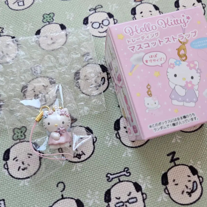 [BUNJANG] Sanrio Hello Kitty Mascot Strap Figure / 헬로키티 마스코트 스트랩 랜덤 피규어