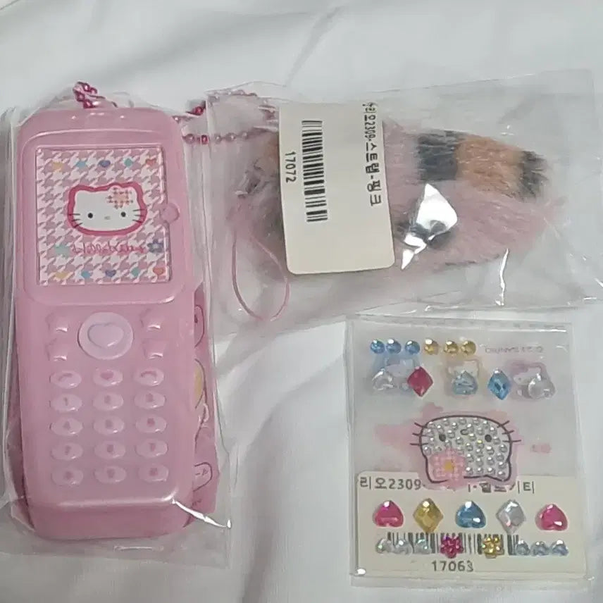 [BUNJANG] Sanrio Kawaii Hana Feature Phone Photo Holder - Kitty / 산리오 카오하나 피쳐폰 포토 홀더 키티
