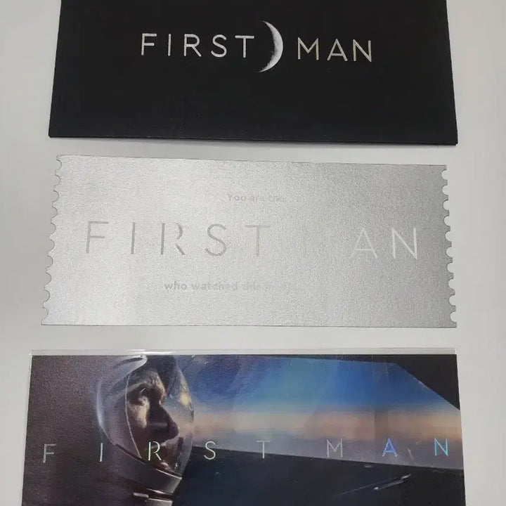 [BUNJANG] First Man First Ticket and Postcard Set / 퍼스트맨 퍼스트 티켓 판매합니다