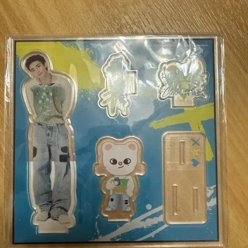 [BUNJANG] Stray Kids Hyunjin Jiniret Acrylic Stand / 스키즈 스트레이키즈 아크릴 스탠드 현진 지니렛