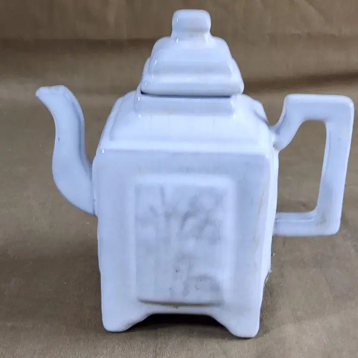 [BUNJANG] Chinese Celadon Porcelain Vase with Embossed Pattern / 중국도자기 청량사어제 양각문양 주자