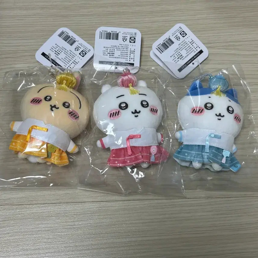 [BUNJANG] Chiikawa Popup Hanbok Usagi, Chiikawa, Hachiwara Bundle Set / 치이카와 팝업 한복 우사기 치이카와 하치와레 일괄