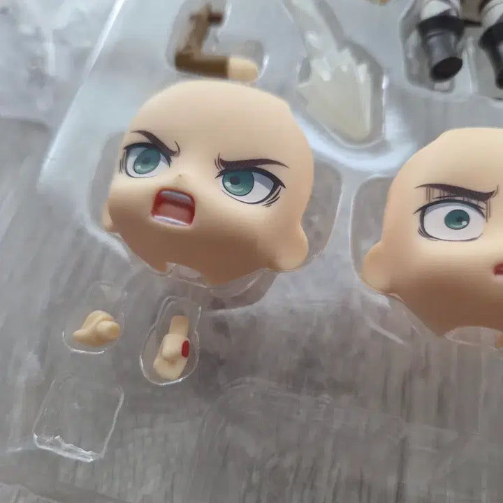 [BUNJANG] Attack on Titan Eren Yeager Nendoroid (Opened, Complete Parts) / (개봉, 풀파츠) 진격의 거인 에렌 넨도로이드