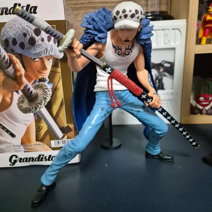 [BUNJANG] One Piece Grandista Trafalgar Law Figure Bundle Set (2 pieces) / 원피스 그란디스타 트라팔가 로우 피규어 2개 일괄