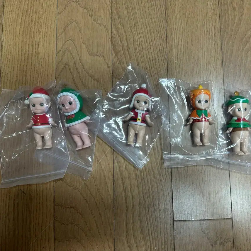[BUNJANG] Sony Angel Christmas Figure (Sealed) / 소니엔젤 크리스마스 개당 2만원