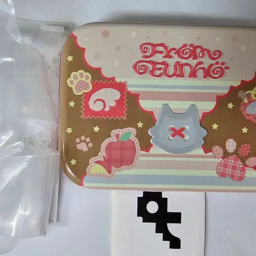[BUNJANG] PLAVE Eunho Cookie Tin Case / 플레이브 은호 쿠키 틴케이스