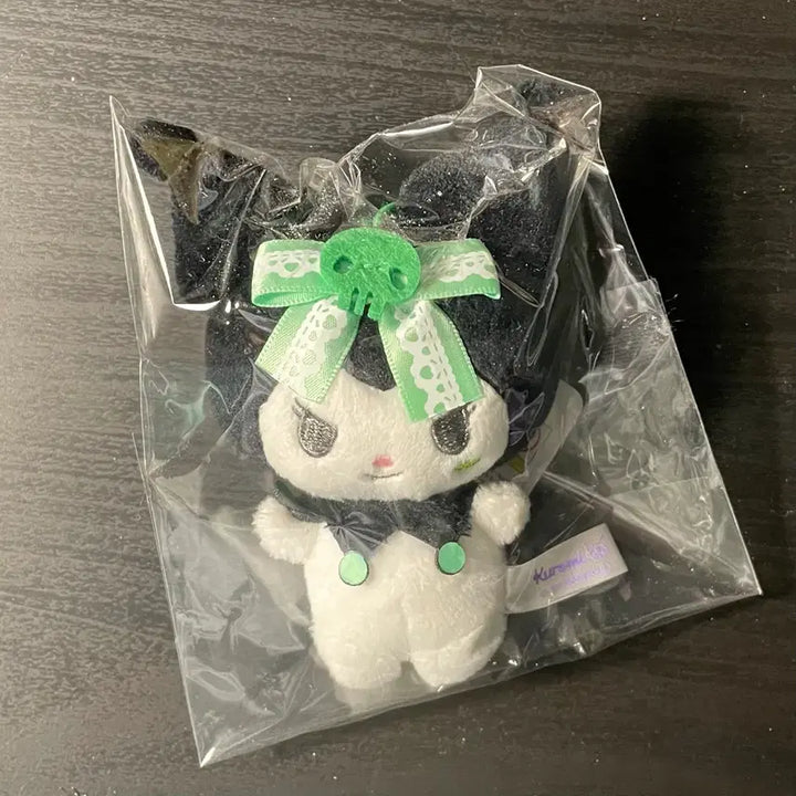 [BUNJANG] Sanrio Kuromi Doll Keychain Green / 산리오 쿠로미 인형 키링 그린 미개봉 새제품
