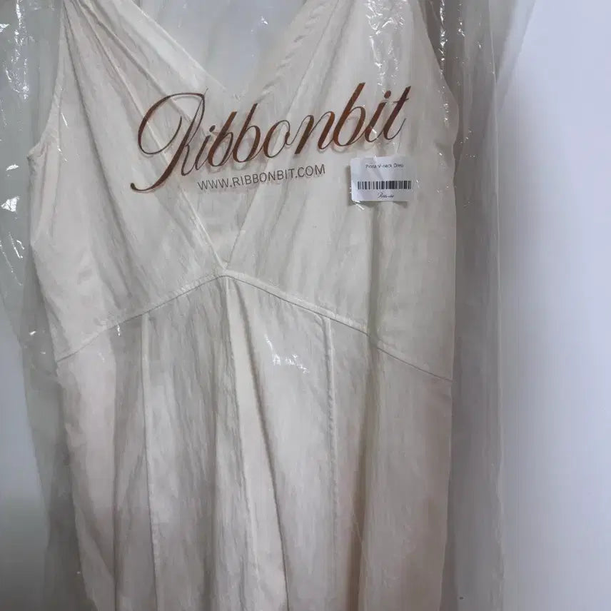 [SOLD OUT] 리본빛 피오나 드레스 ribbonbit piona v-neck dress