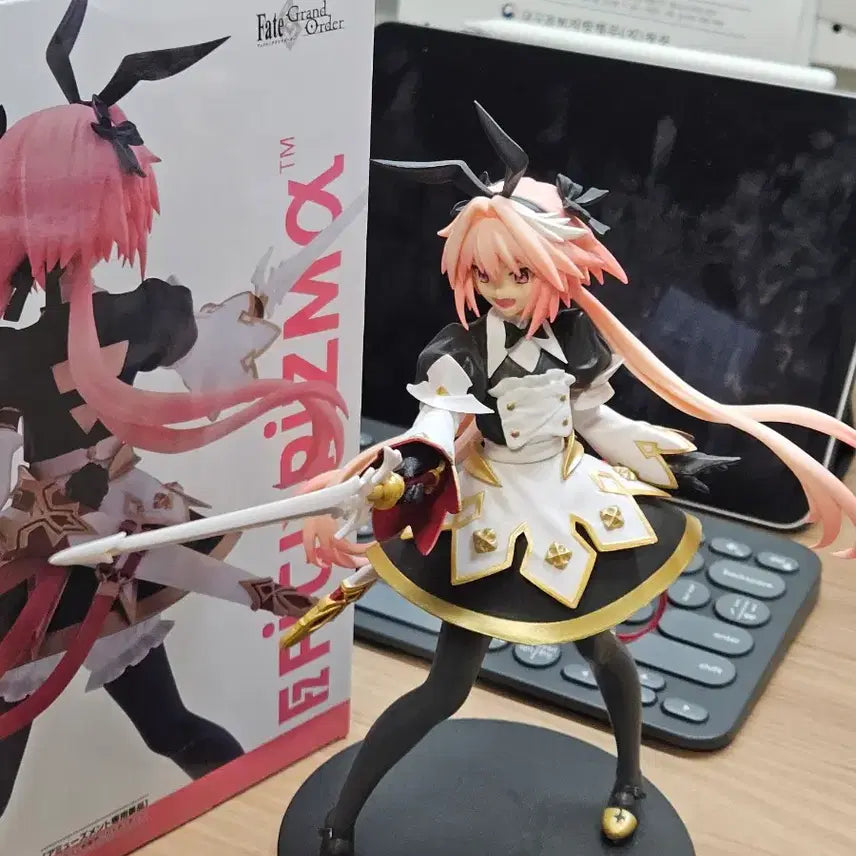 [BUNJANG] Astolfo Fate/Grand Order Figure / 아스톨포 페이트 그랜드오더 피규어