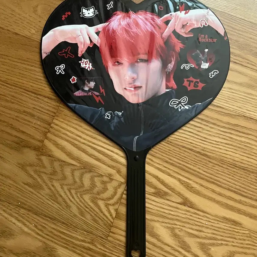 [BUNJANG] BOYNEXTDOOR Taesan Uchiwa / 보이넥스트도어 태산 우치와