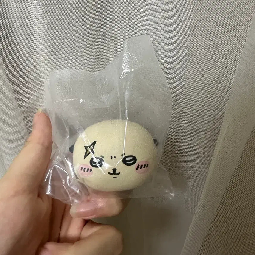 [BUNJANG] Chiikawa MiniSo Lying Racoon Figure / 치이카와 미니소 엎드린 랏코 피규어