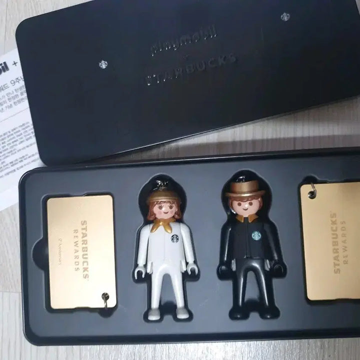 [BUNJANG] Playmobil Starbucks Rewards 9th Anniversary Figure Set / 플레이모빌 스타벅스 리워드 9주년 기념 피규어 세트