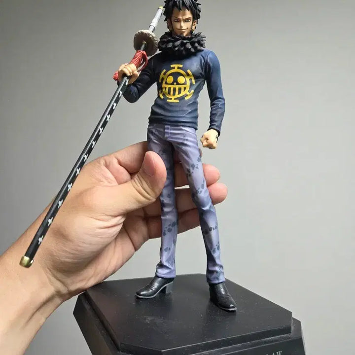 [BUNJANG] One Piece Trafalgar Law Figure / 원피스 트라팔가 로우 피규어